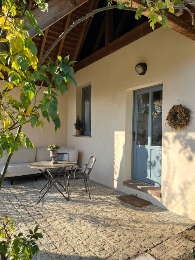 Studio De Charme Avec Terrasse Privee, Jardin Partage Bouxwiller  Экстерьер фото